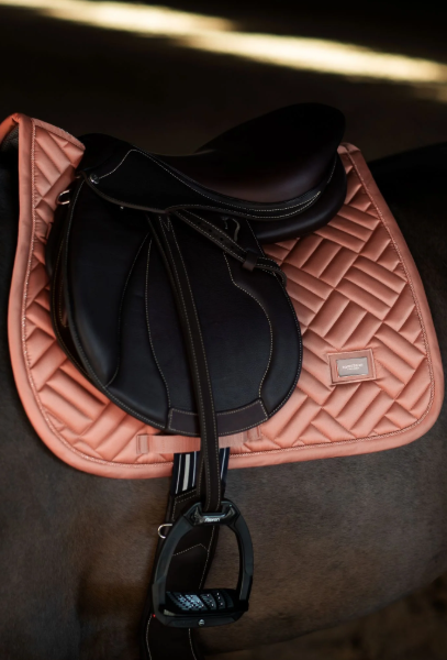 MANTILLA SALTO MODERN CORAL EQUESTRIAN STOCKHOLM